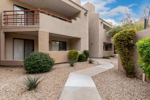 MLS: 6508233 Condo For Sale