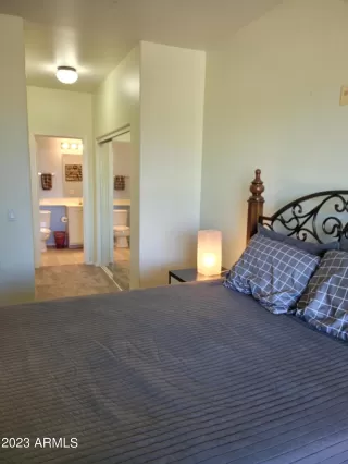 Photo #5: 6508278 Listing