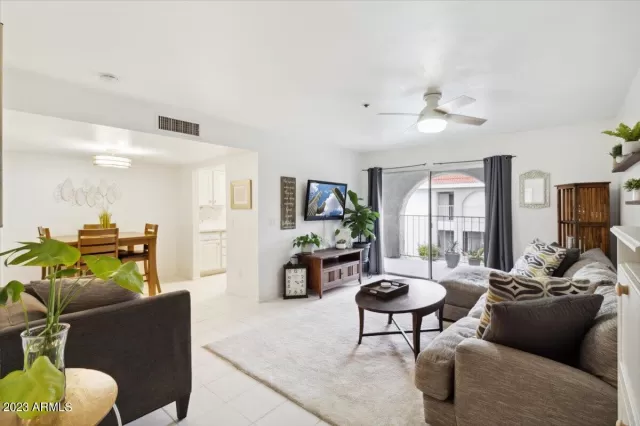 MLS: 6508409 Condo For Sale