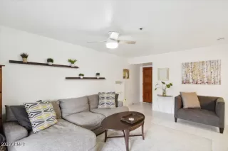 Photo #2: 6508409 Listing