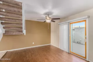 Photo #3: 6508687 Listing