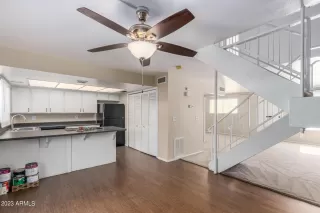 Photo #5: 6508687 Listing