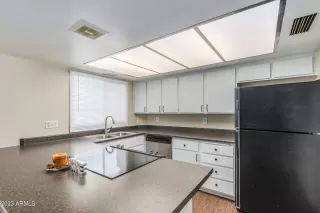 Photo #6: 6508687 Listing