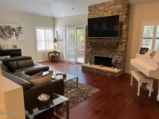 Photo #5: 6508718 Listing 