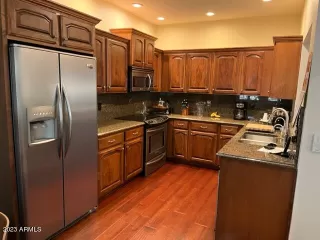 Photo #6: 6508718 Listing 