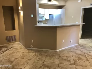 Photo #2: 6508843 Listing 