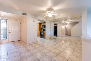 Photo #6: 6508999 Listing