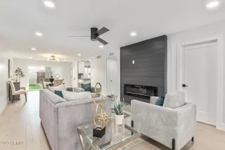 Photo #2: 6509343 Listing