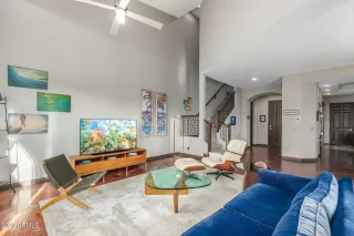 Photo #4: 6509446 Listing
