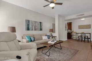 Photo #2: 6509763 Listing