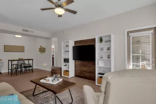 Photo #5: 6509763 Listing
