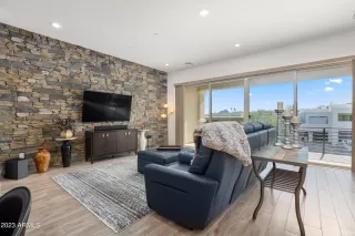 Photo #5: 6509802 Listing 