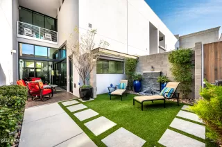 Photo #3: 6509902 Listing 