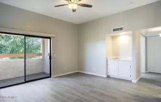 Photo #3: 6509975 Listing