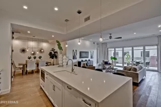 Photo #4: 6510677 Listing 