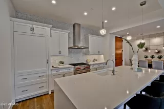 Photo #5: 6510677 Listing 