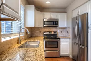 Photo #2: 6510720 Listing