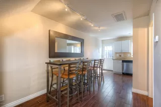 Photo #4: 6510720 Listing