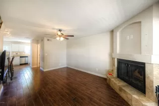 Photo #6: 6510720 Listing
