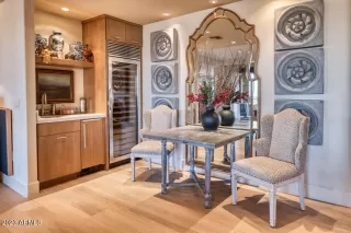 Photo #6: 6510736 Listing