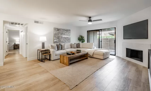 MLS: 6511106 Condo For Sale