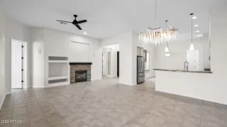 Photo #4: 6511155 Listing