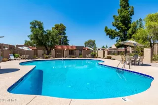 Photo #3: 6511299 Listing