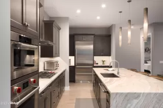 Photo #2: 6511414 Listing 