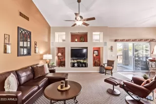 Photo #3: 6511587 Listing