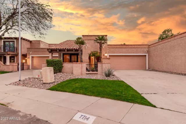 MLS: 6511685 Condo For Sale