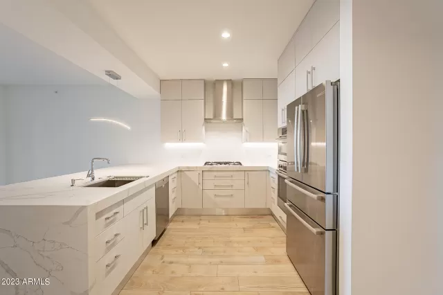 MLS: 6511762 Condo For Sale