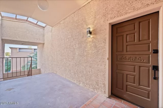 MLS: 6512087 Condo For Sale