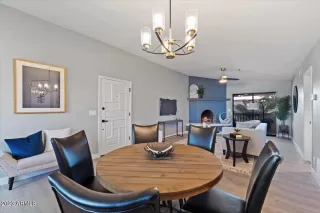 Photo #2: 6512087 Listing