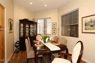 Photo #5: 6512116 Listing 