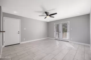 Photo #6: 6512130 Listing