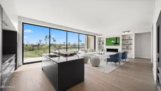 Photo #2: 6512342 Listing 