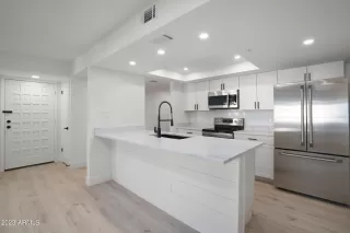 Photo #1: 6512377 Listing 