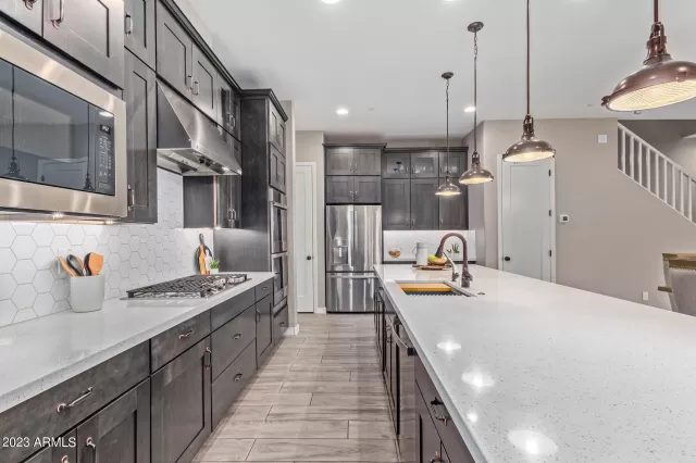 MLS: 6512453 Condo For Sale