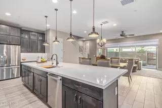 Photo #5: 6512453 Listing 