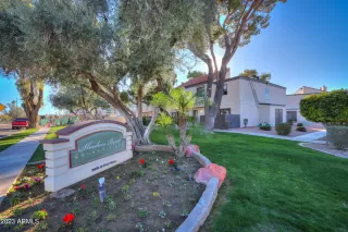 Photo #1: 6512801 Listing 