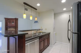 Photo #6: 6512801 Listing 