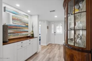 Photo #1: 6512890 Listing 