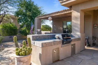 Photo #5: 6512943 Listing