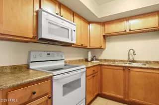 Photo #6: 6513004 Listing 
