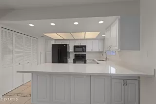 Photo #1: 6513048 Listing