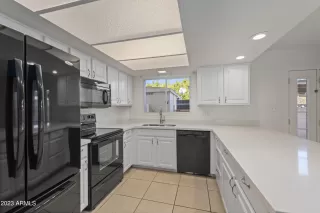 Photo #2: 6513048 Listing