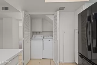 Photo #6: 6513048 Listing