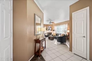 Photo #2: 6513472 Listing