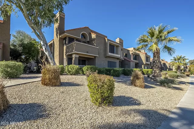 MLS: 6513539 Condo For Sale
