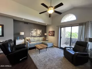 Photo #2: 6513539 Listing 